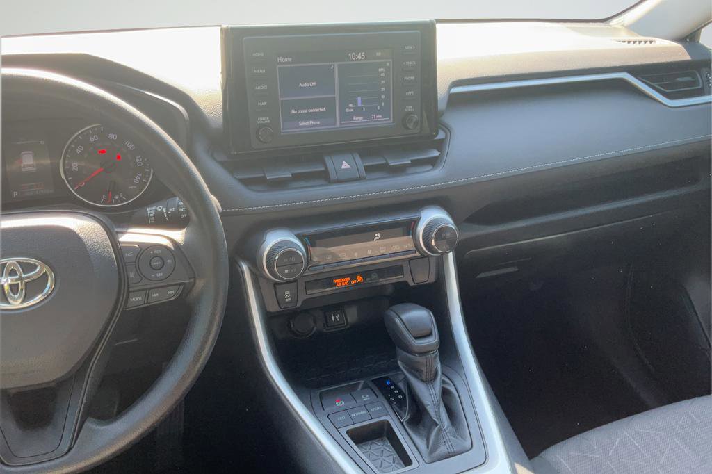Used 2019 Toyota RAV4 XLE FWD image 16