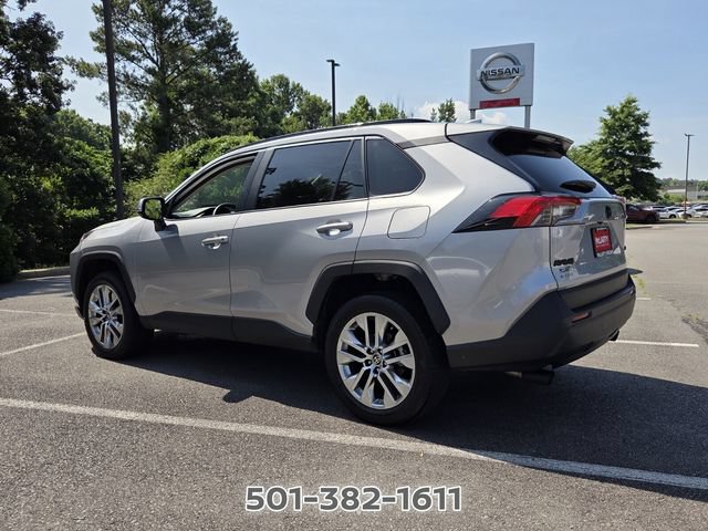 Used 2025 Toyota RAV4 XLE Premium FWD image 3