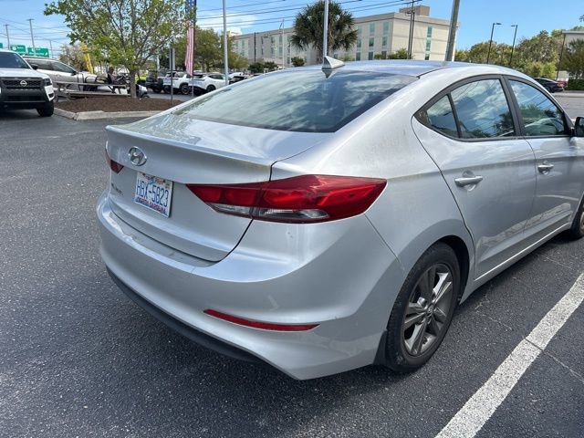 Used 2018 Hyundai Elantra Value Edition FWD image 11