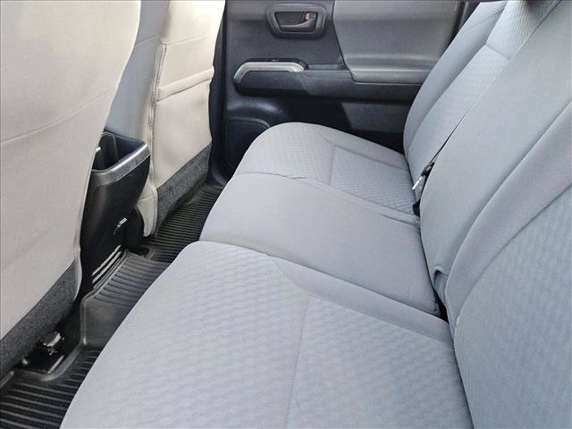 Certified 2020 Toyota Tacoma SR5 AWD/4WD image 16