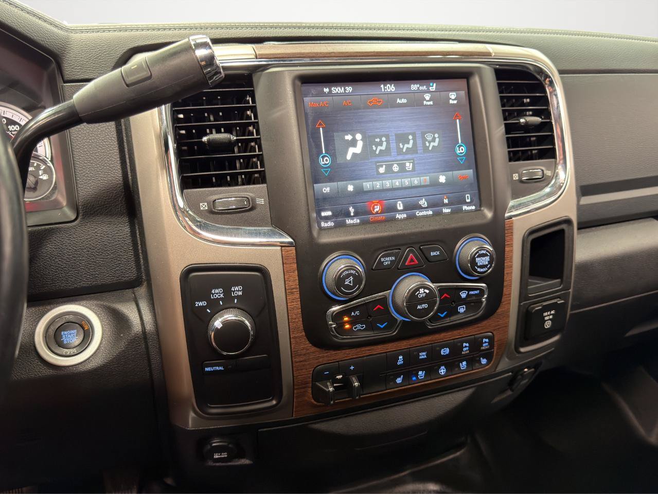 Used 2018 RAM 2500 Laramie AWD/4WD image 20