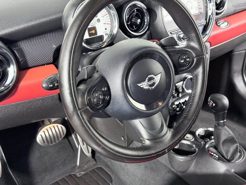 Used 2011 MINI Cooper S FWD image 13