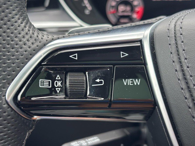 Used 2022 Audi S8 w/ S8 Executive Package AWD/4WD image 19