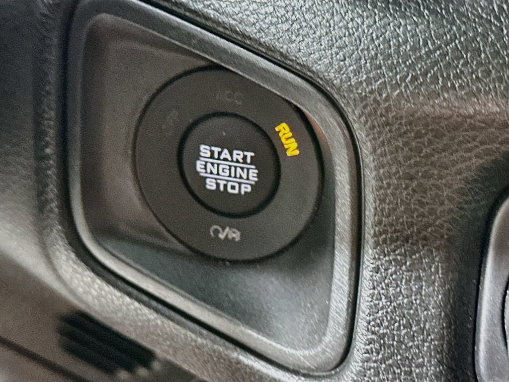 Certified 2025 Jeep Wrangler Unlimited Sport AWD/4WD image 23