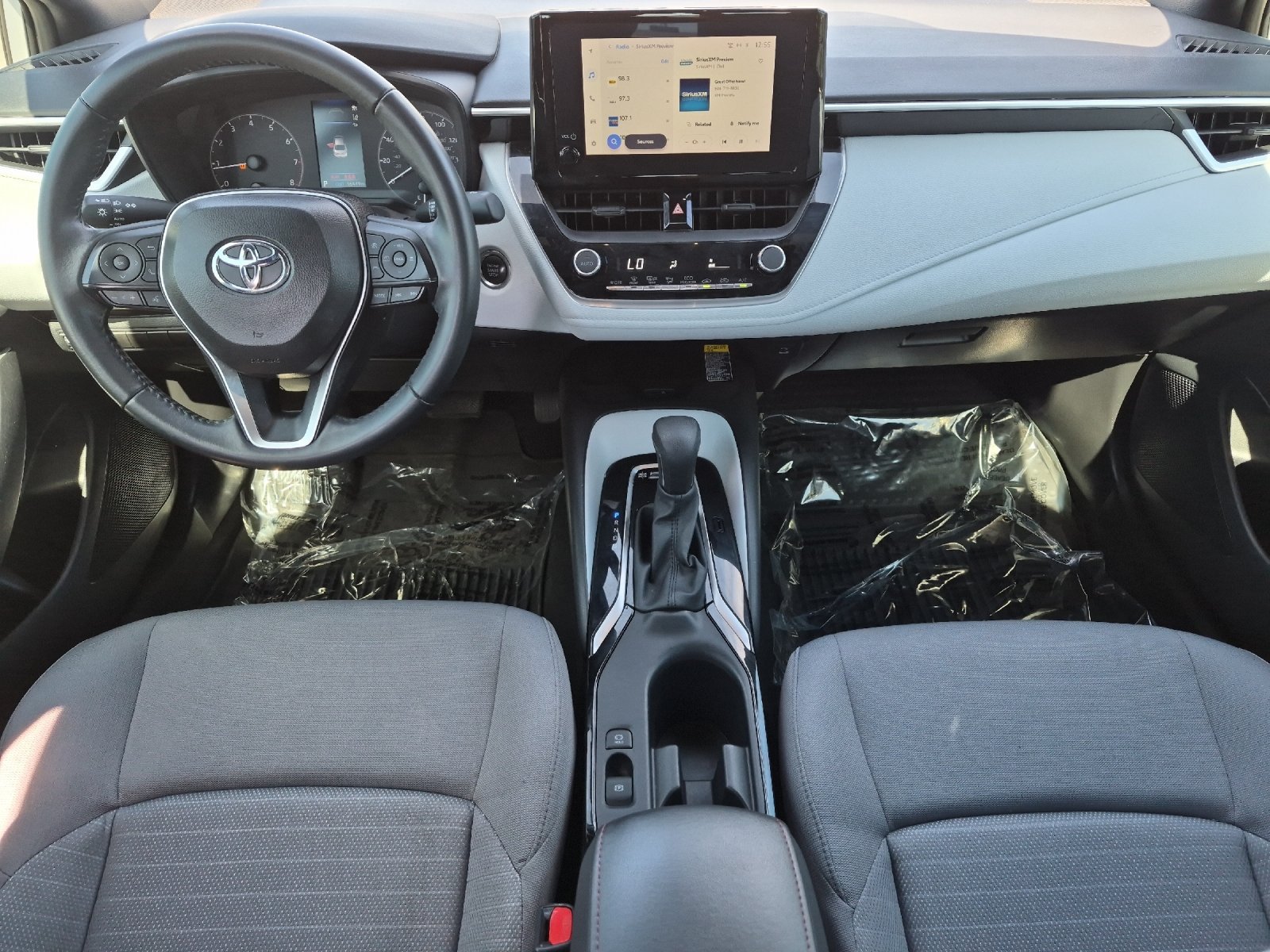 Used 2024 Toyota Corolla SE w/ SE Premium Package FWD image 12