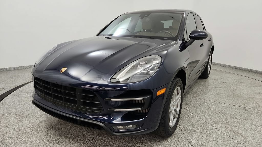 Used 2017 Porsche Macan Turbo AWD/4WD image 11