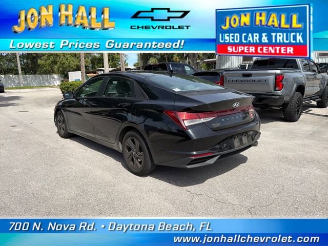 Used 2022 Hyundai Elantra SEL w/ Convenience Package FWD image 6