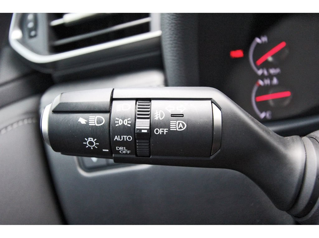 Used 2023 Lexus LX 600 F Sport w/ Accessory Package (Z1) AWD/4WD image 17