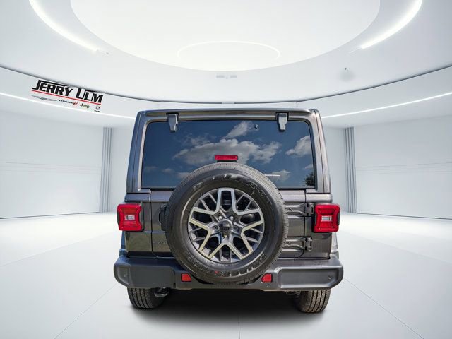 New 2026 Jeep Wrangler Sahara image 4