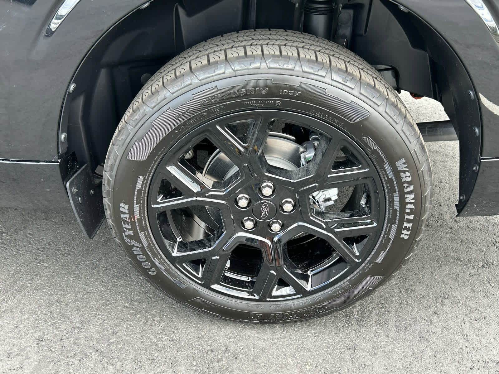 New 2025 Ford Maverick Lobo image 13