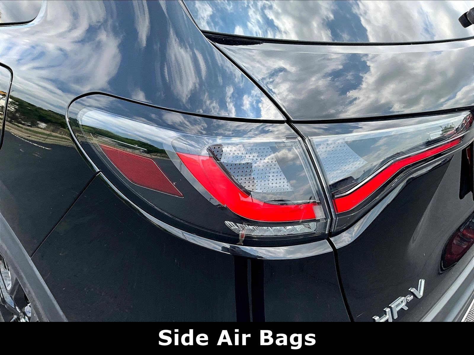 Used 2024 Honda HR-V Sport image 22