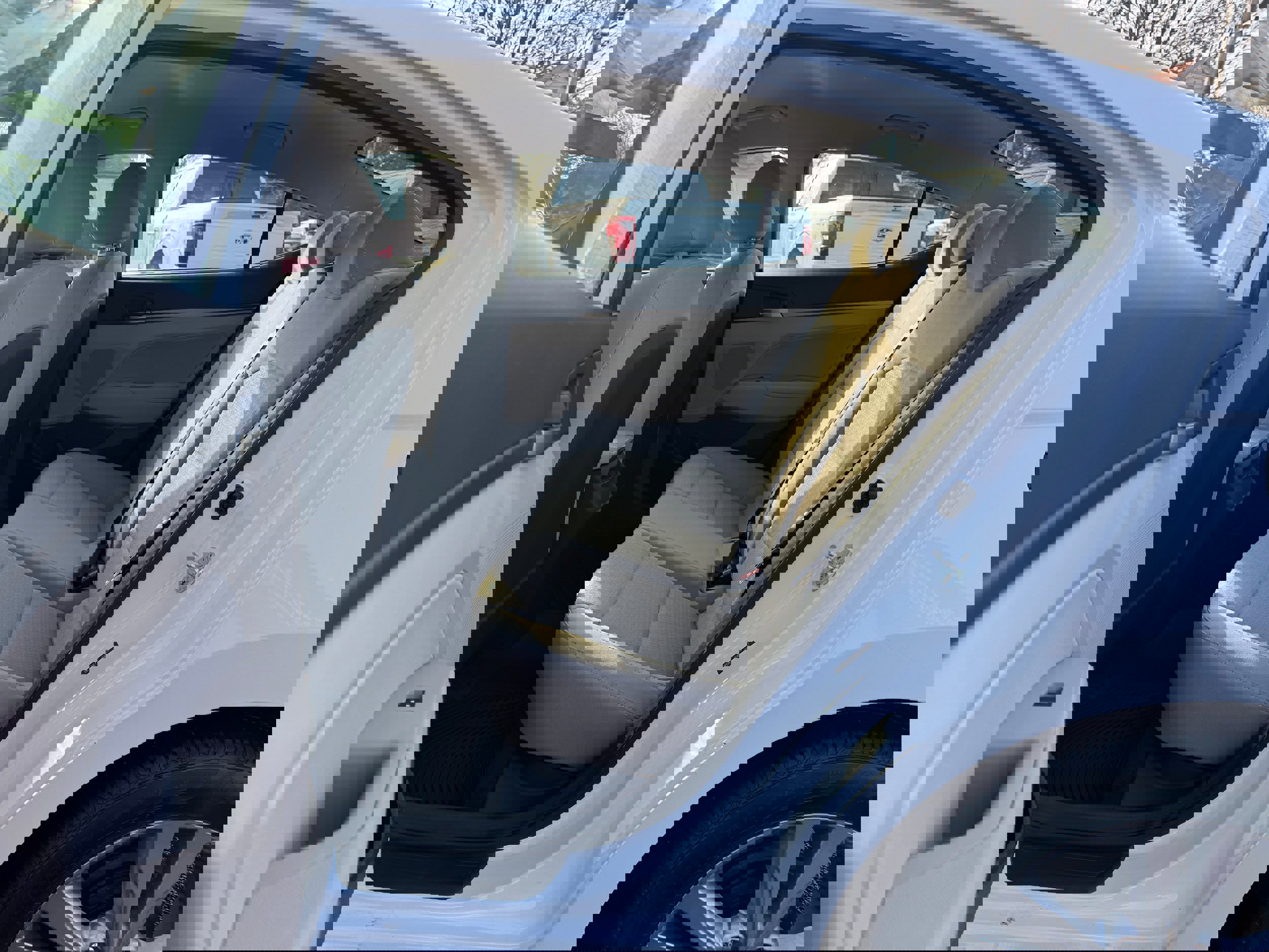 Used 2017 Hyundai Elantra SE w/ SE A/T Tech Package 03 image 12