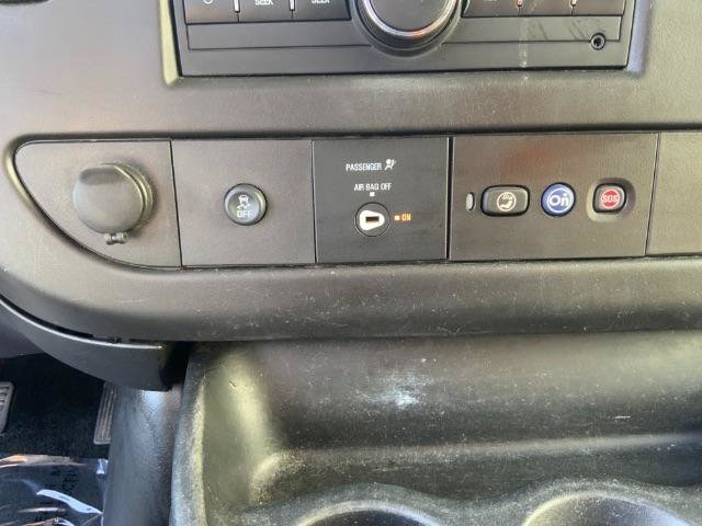 Used 2018 Chevrolet Express 3500 LT w/ LT Preferred Equipment Group RWD image 12
