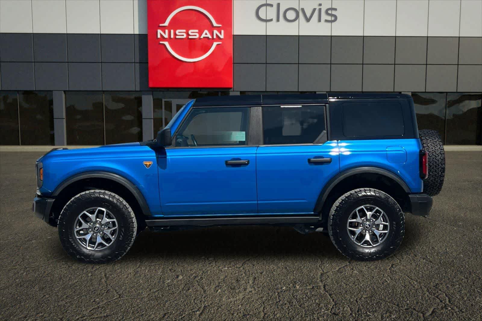 Used 2025 Ford Bronco Badlands AWD/4WD image 6