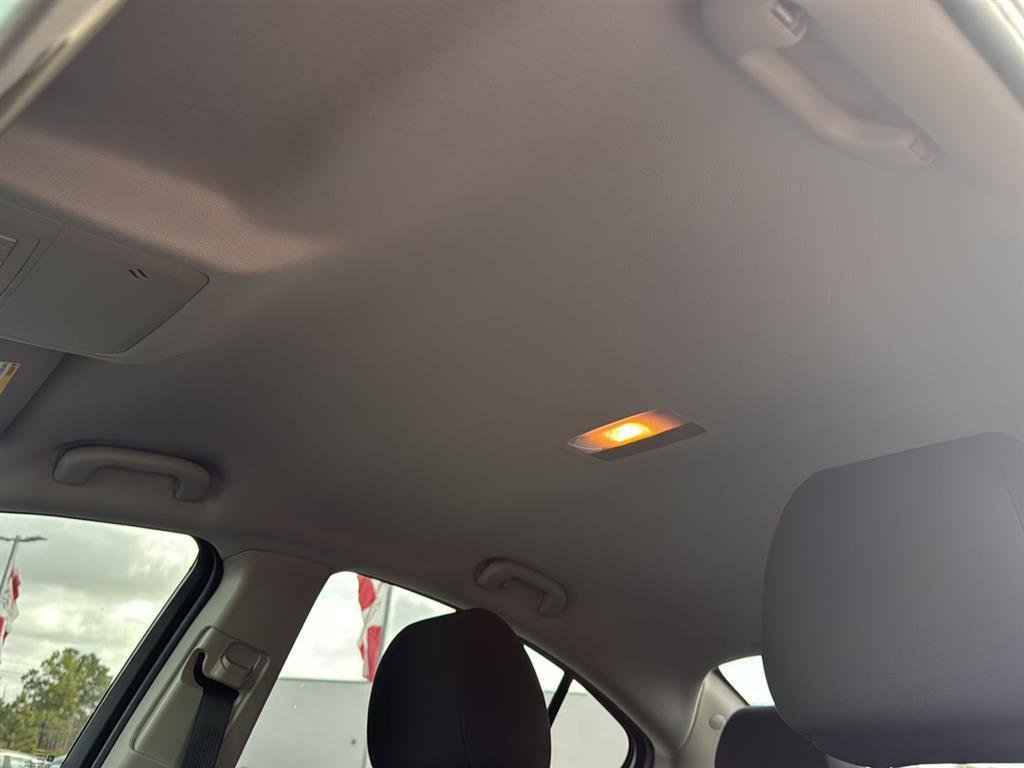 Used 2016 Chevrolet Cruze LT image 12