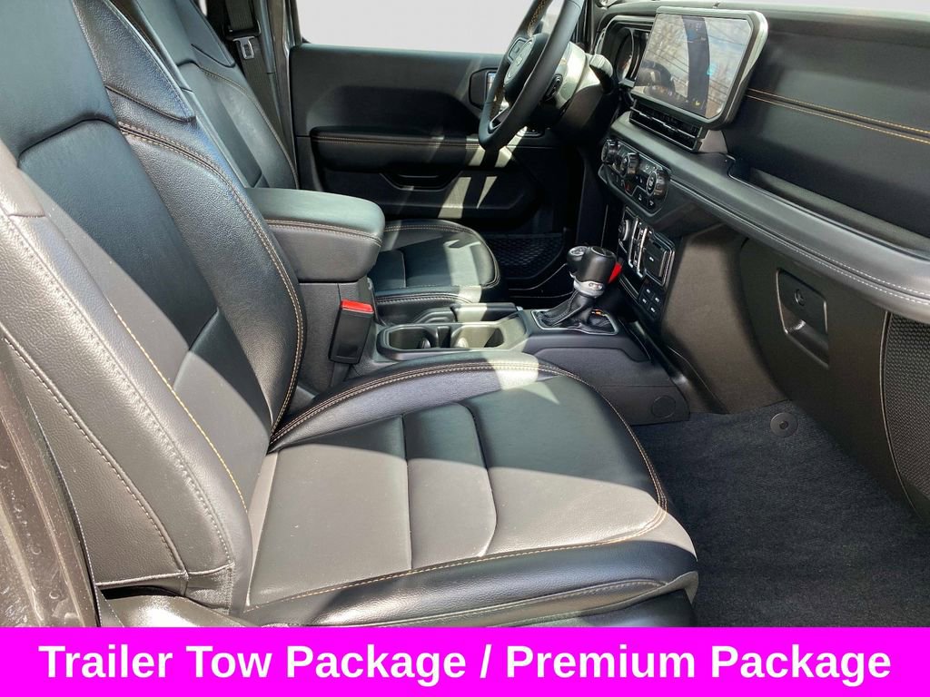 Used 2024 Jeep Gladiator Sport w/ Premium Package image 28