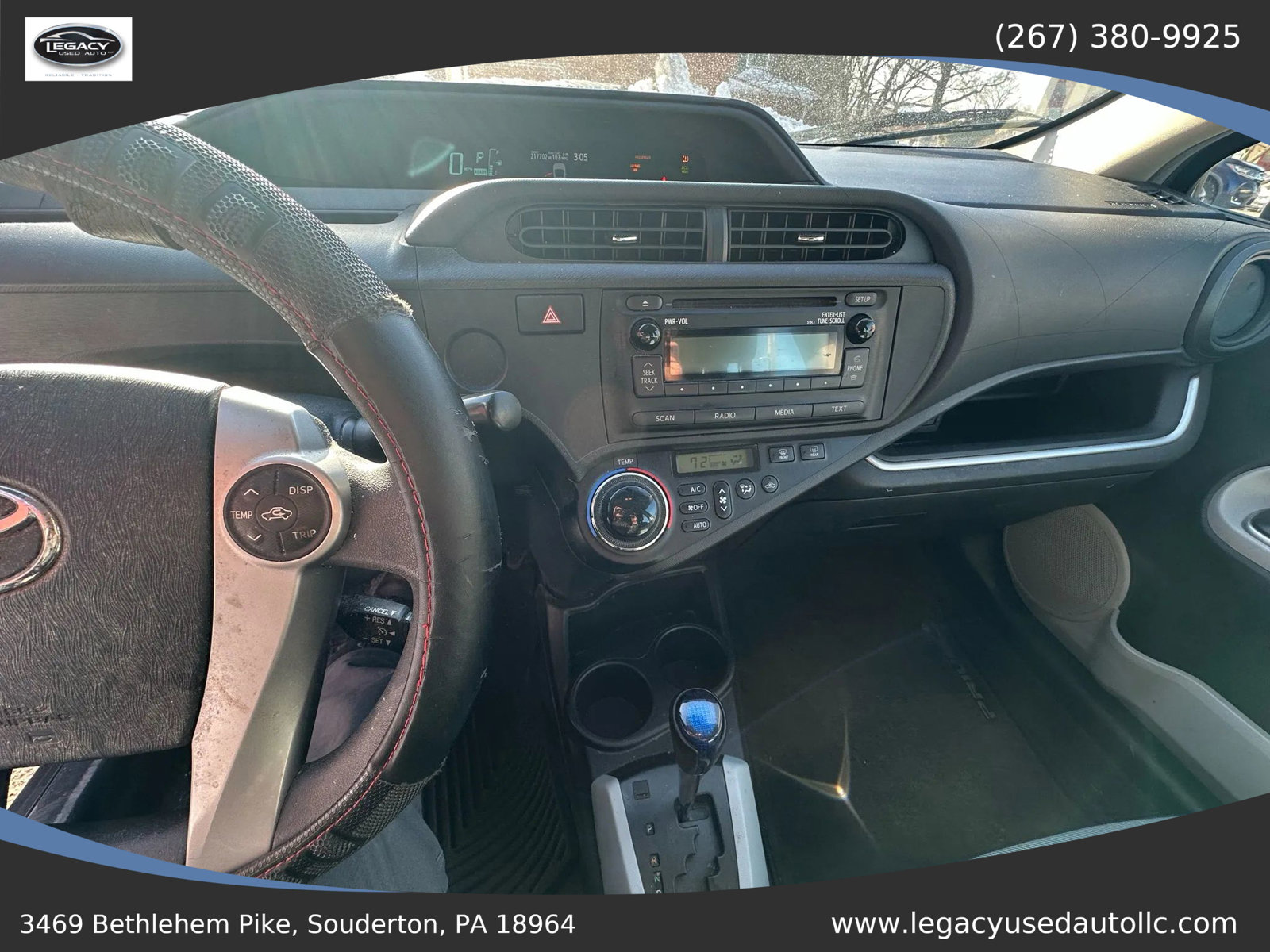 Used 2014 Toyota Prius C Two image 22