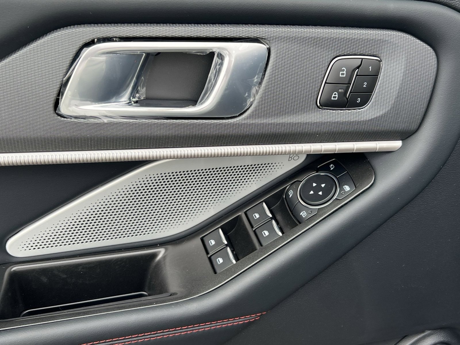 New 2026 Ford Explorer ST w/ Sun And Sound Package image 15