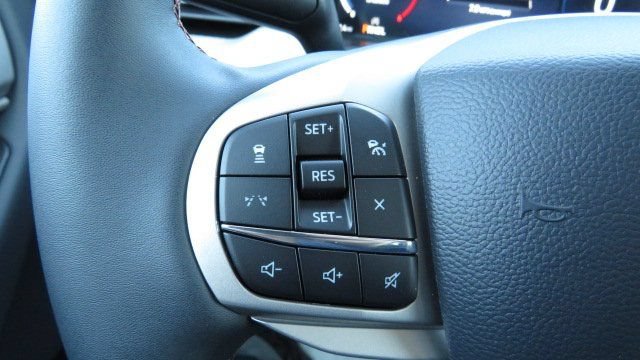 New 2026 Ford Explorer Active AWD/4WD image 24