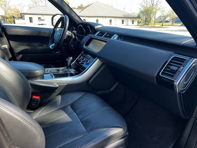 Used 2017 Land Rover Range Rover Sport HSE image 23