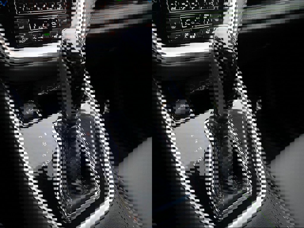 Used 2023 Subaru Outback Onyx Edition image 40