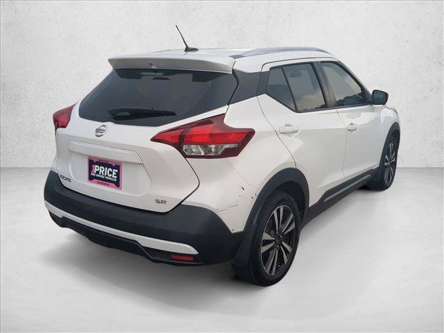 Used 2019 Nissan Kicks SR w/ SR Premium Package FWD image 5