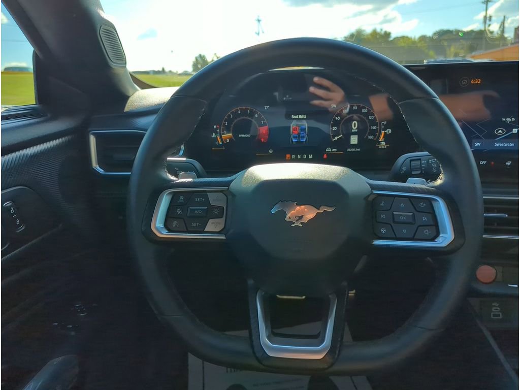 Used 2024 Ford Mustang GT Premium image 15