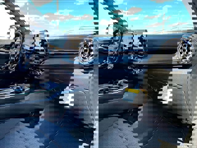 New 2026 Chevrolet Equinox LT image 9