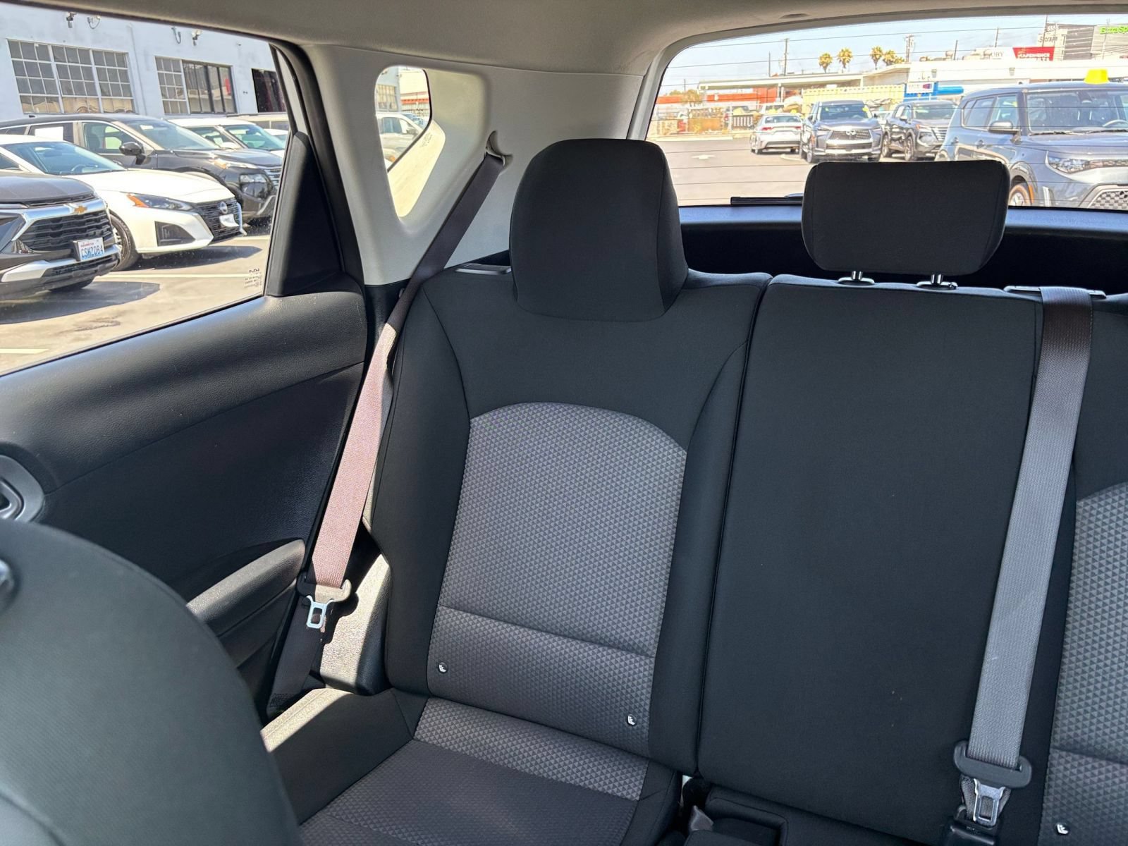 Used 2025 Kia Soul LX w/ LX Technology Package FWD image 39