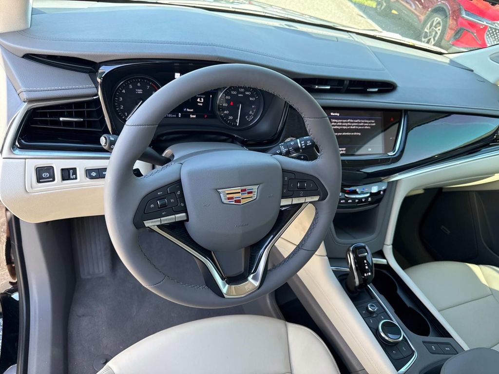 New 2025 Cadillac XT6 Premium Luxury w/ Technology Package image 34