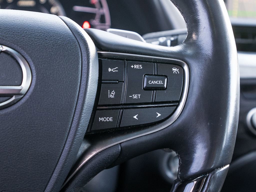 Used 2021 Lexus ES 350 w/ Premium Package image 18