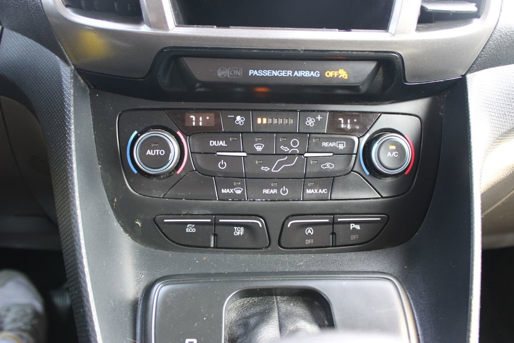 Used 2021 Ford Transit Connect XLT w/ Trailer Tow Package image 26