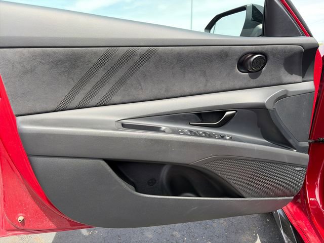 Used 2025 Hyundai Elantra N FWD image 16