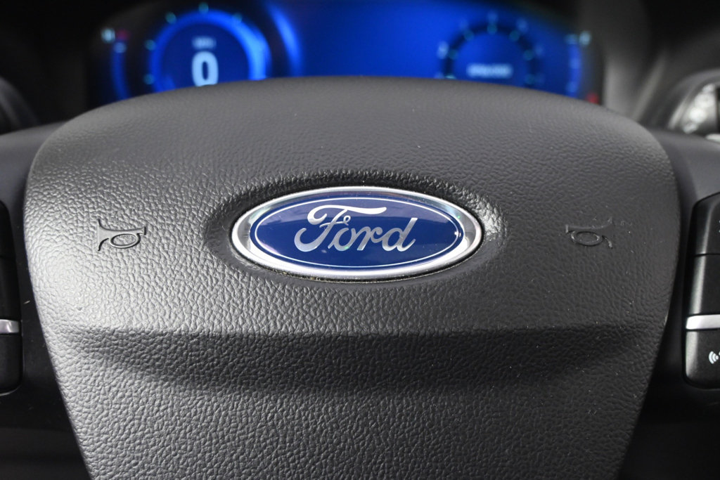 Used 2020 Ford Escape Titanium AWD/4WD image 35