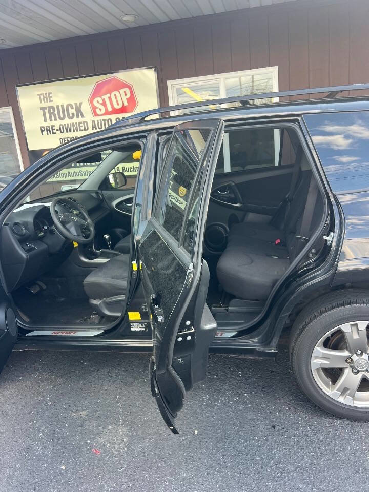 Used 2012 Toyota RAV4 Sport w/ Appearance Pkg image 8