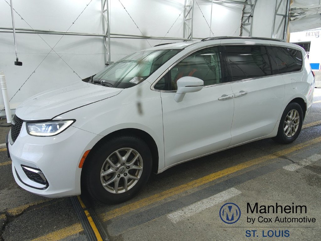 Used 2021 Chrysler Pacifica Touring-L