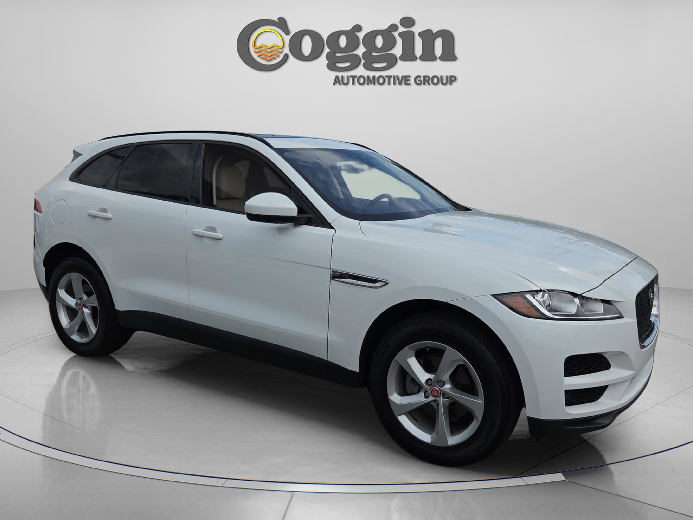 Used 2018 Jaguar F-PACE Premium AWD/4WD image 7