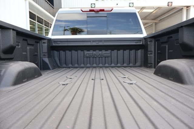 New 2026 GMC Sierra 3500 Denali w/ Denali Reserve Package AWD/4WD image 21