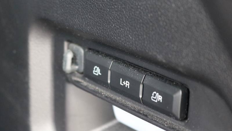 Used 2021 Ford Explorer Limited w/ Hybrid Equipment Group 310A AWD/4WD image 7