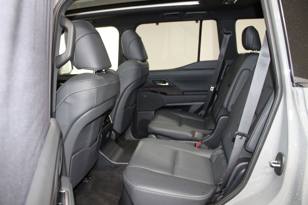 Used 2024 Lexus GX 550 AWD/4WD image 24