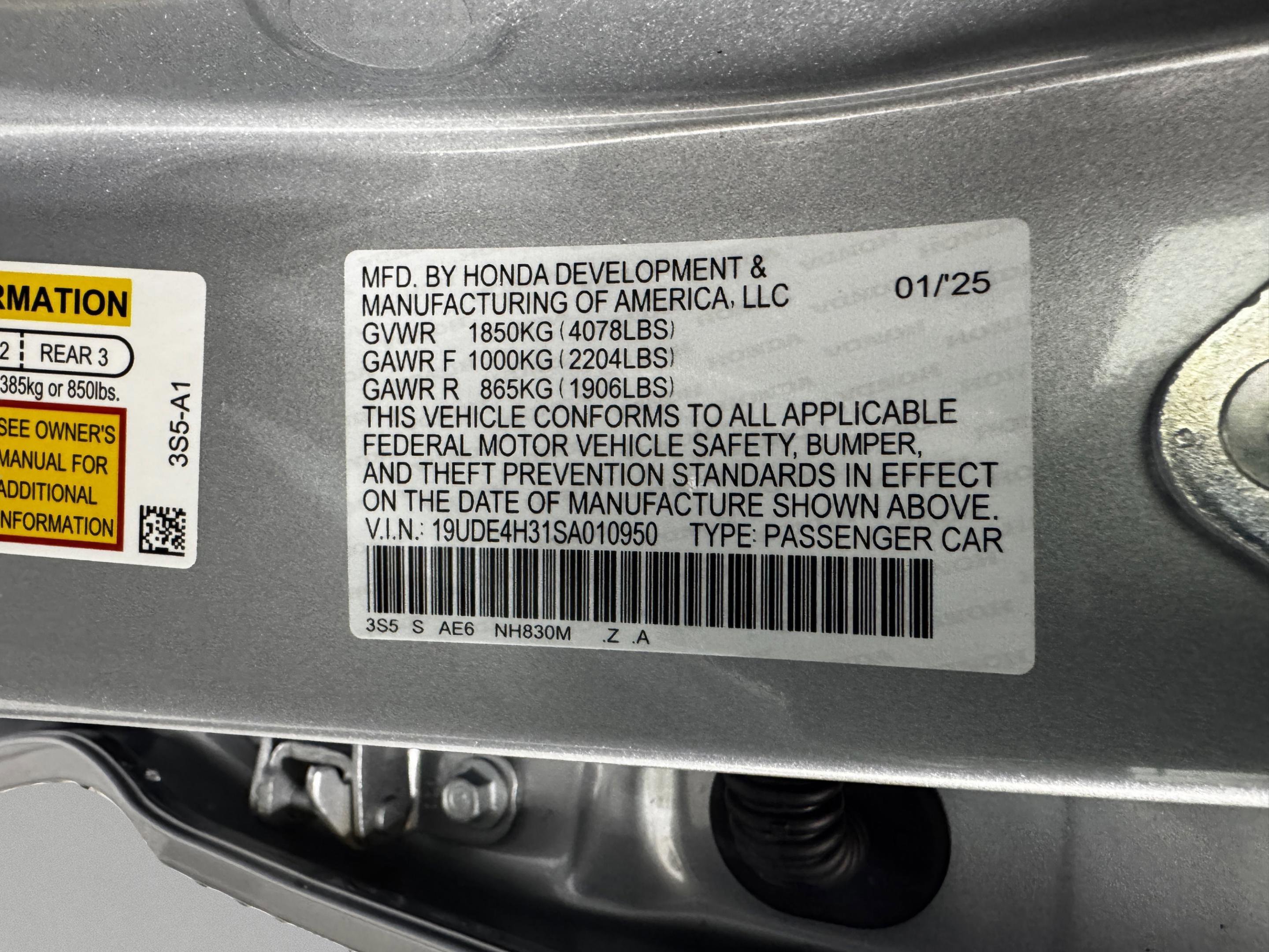 Certified 2025 Acura Integra A-Spec image 34