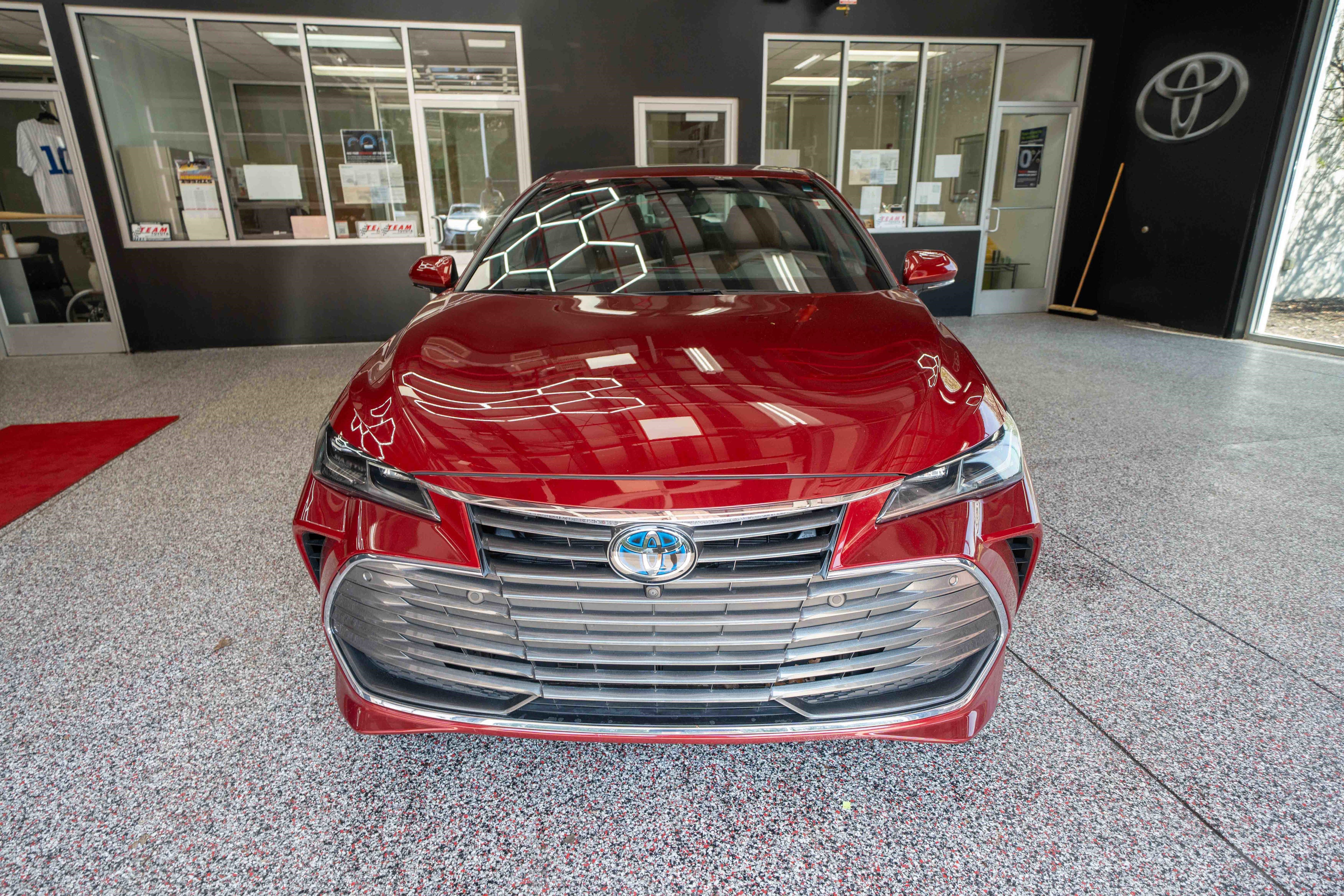 Certified 2020 Toyota Avalon Limited w/ Advanced Safety Package image 7