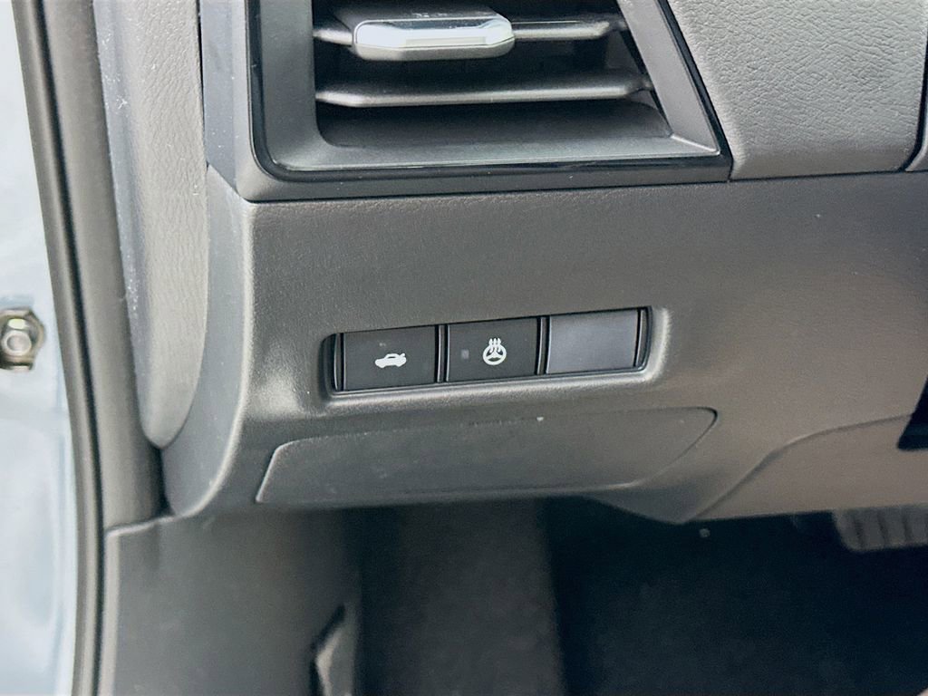 New 2026 Nissan Sentra SR w/ SR All Weather Package image 15