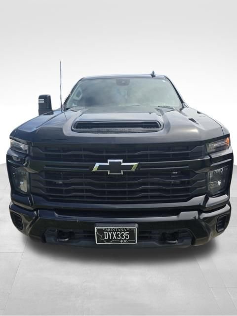 Used 2024 Chevrolet Silverado 2500 Custom w/ Custom Value Package AWD/4WD image 1