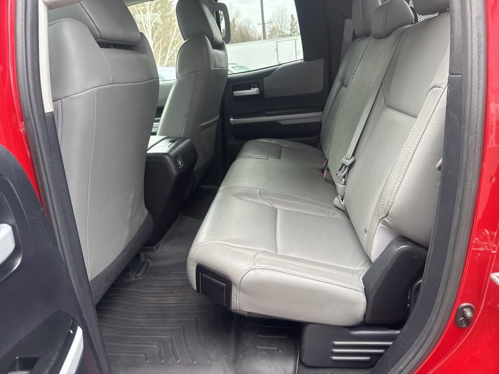 Used 2014 Toyota Tundra Limited w/ Limited Premium Package image 26