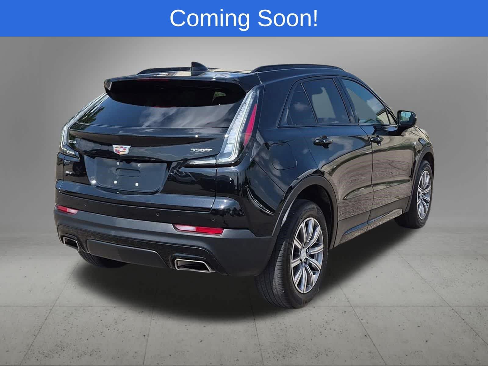 Used 2023 Cadillac XT4 Sport w/ Cold Weather Package AWD/4WD image 6