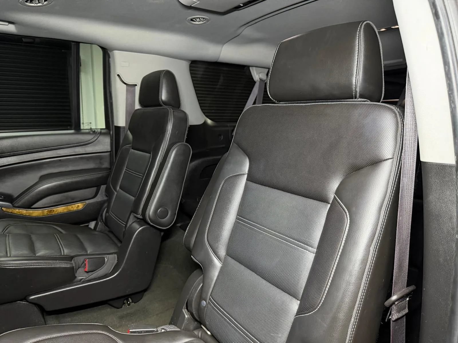 Used 2017 GMC Yukon XL Denali w/ Open Road Package AWD/4WD image 24