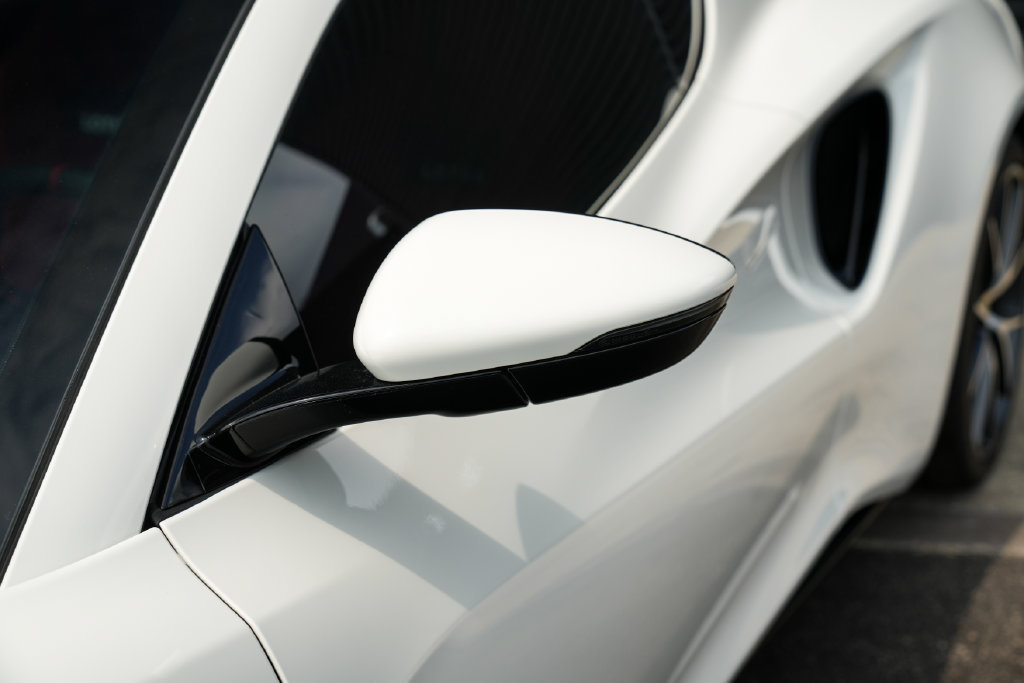 Used 2024 Lotus Emira First Edition RWD image 9