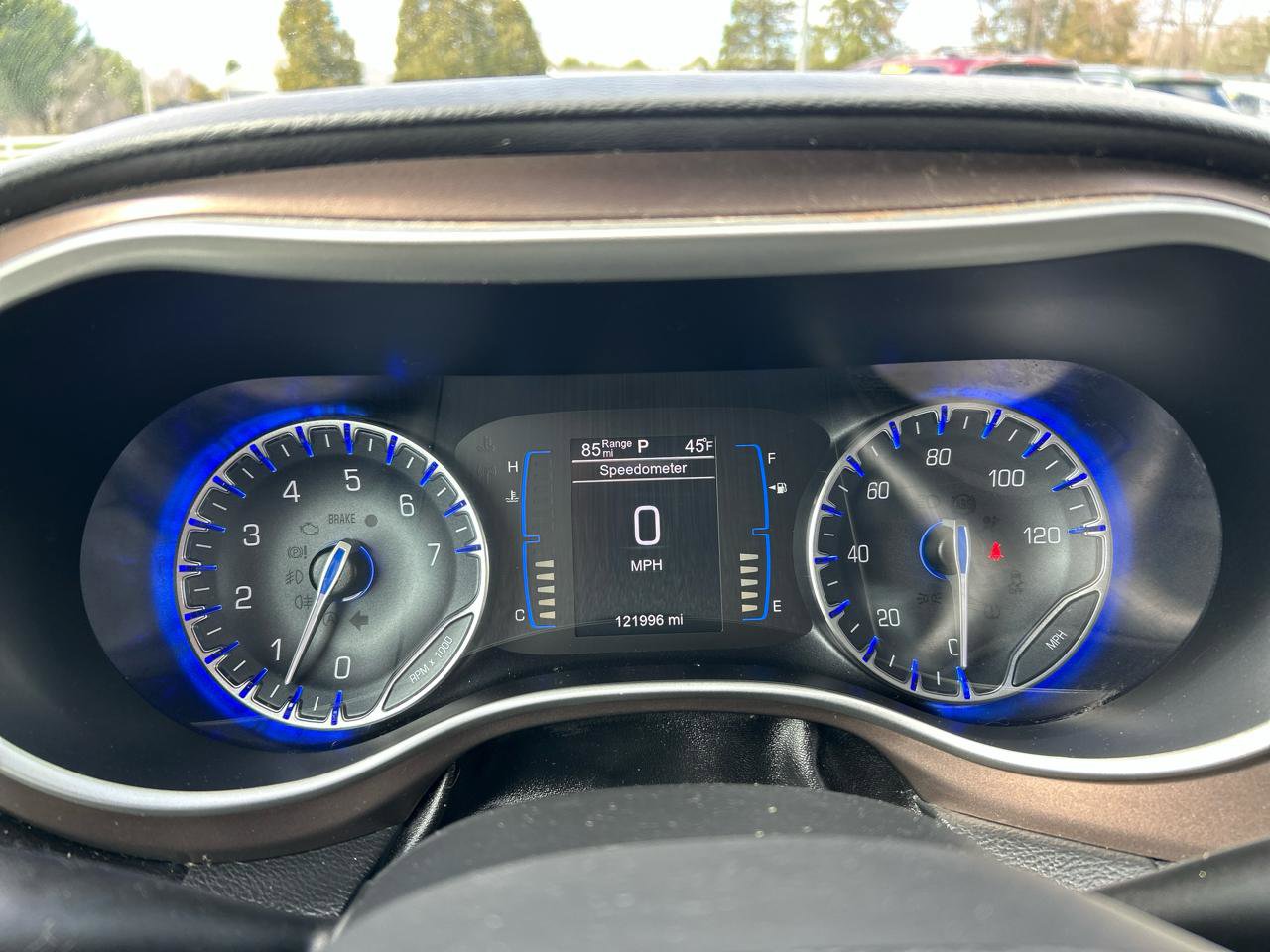 Used 2017 Chrysler Pacifica Touring FWD image 11