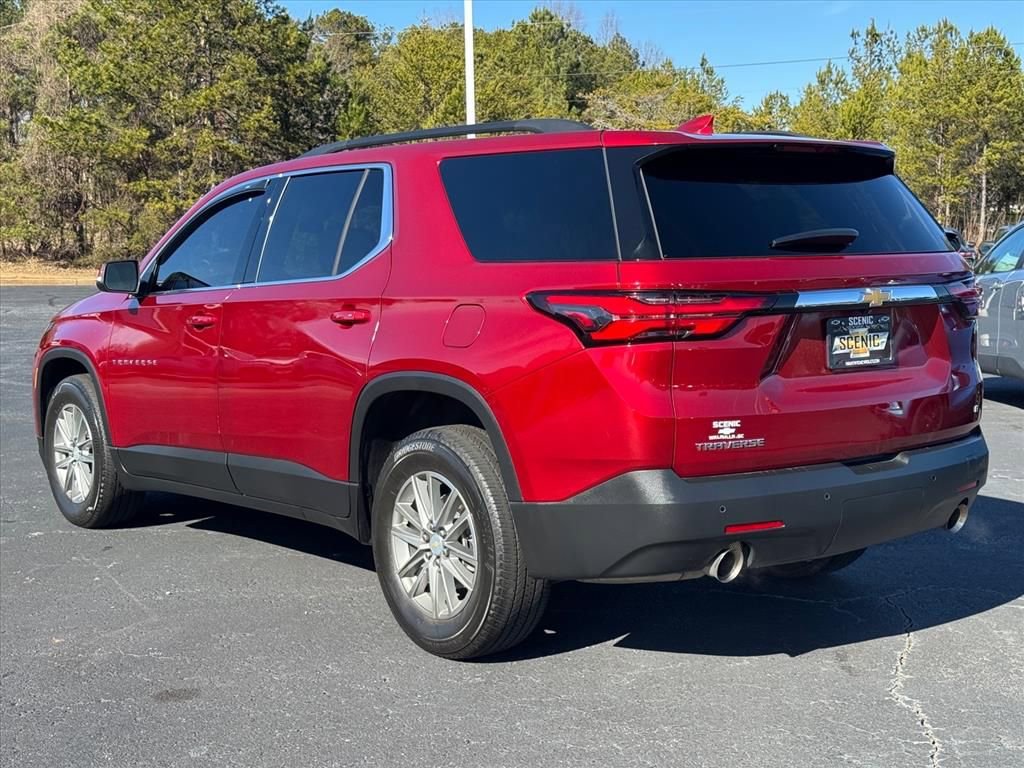 Used 2023 Chevrolet Traverse LT image 5